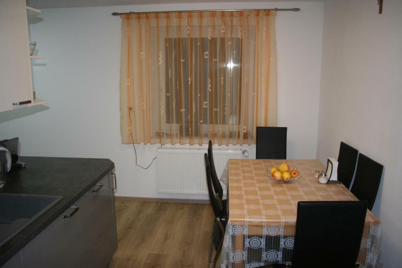 Privat Unterkunft Schreiber Winterbach  外观 照片