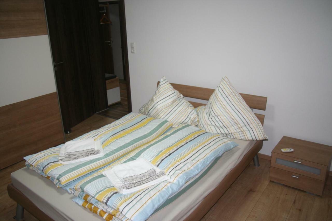 Privat Unterkunft Schreiber Winterbach  外观 照片